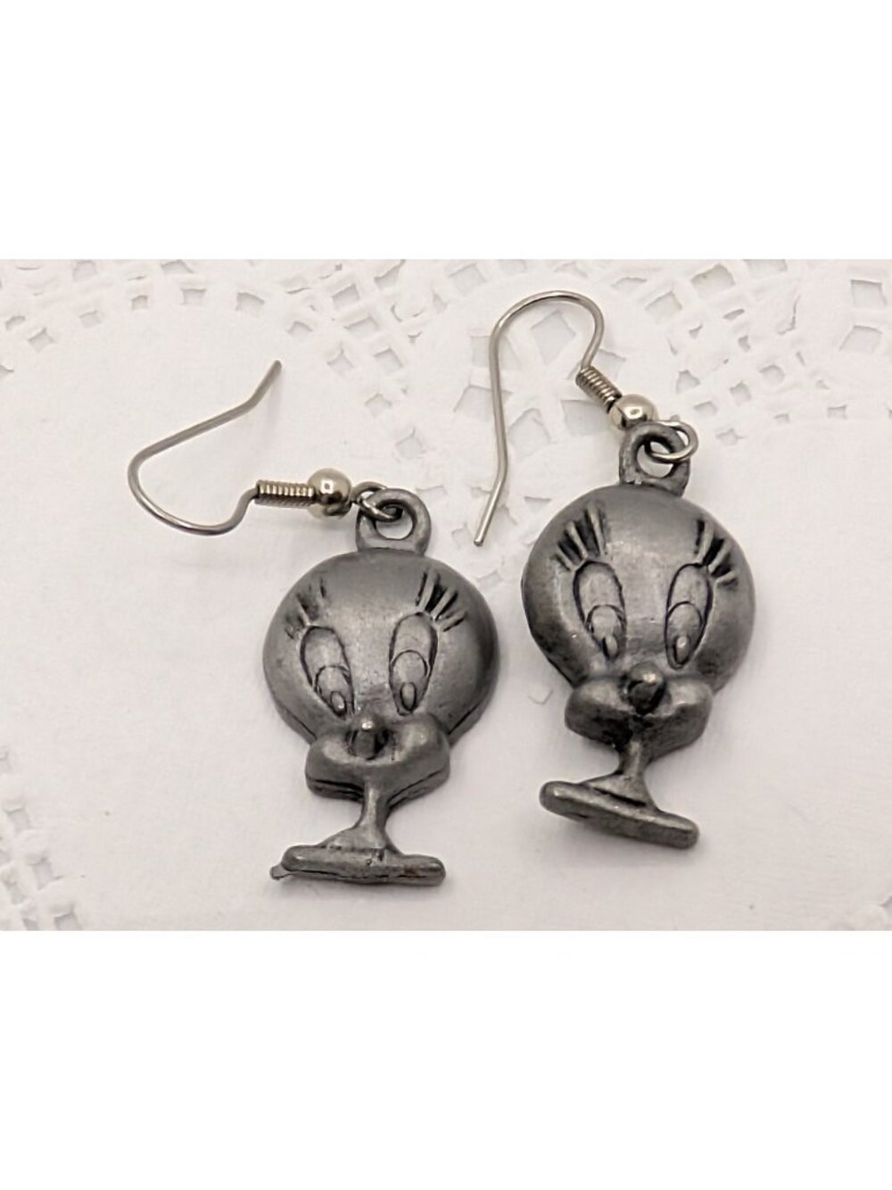 Vintage '92 Warner Brothers Tweety Bird Dangle Earrings Loony Tunes 0.8"